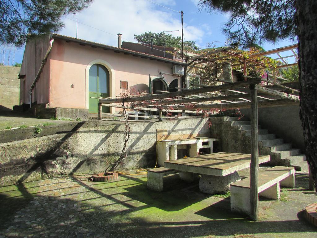 Rifugio Dei Tre Pini ξενώνας Castelmola Εξωτερικό φωτογραφία