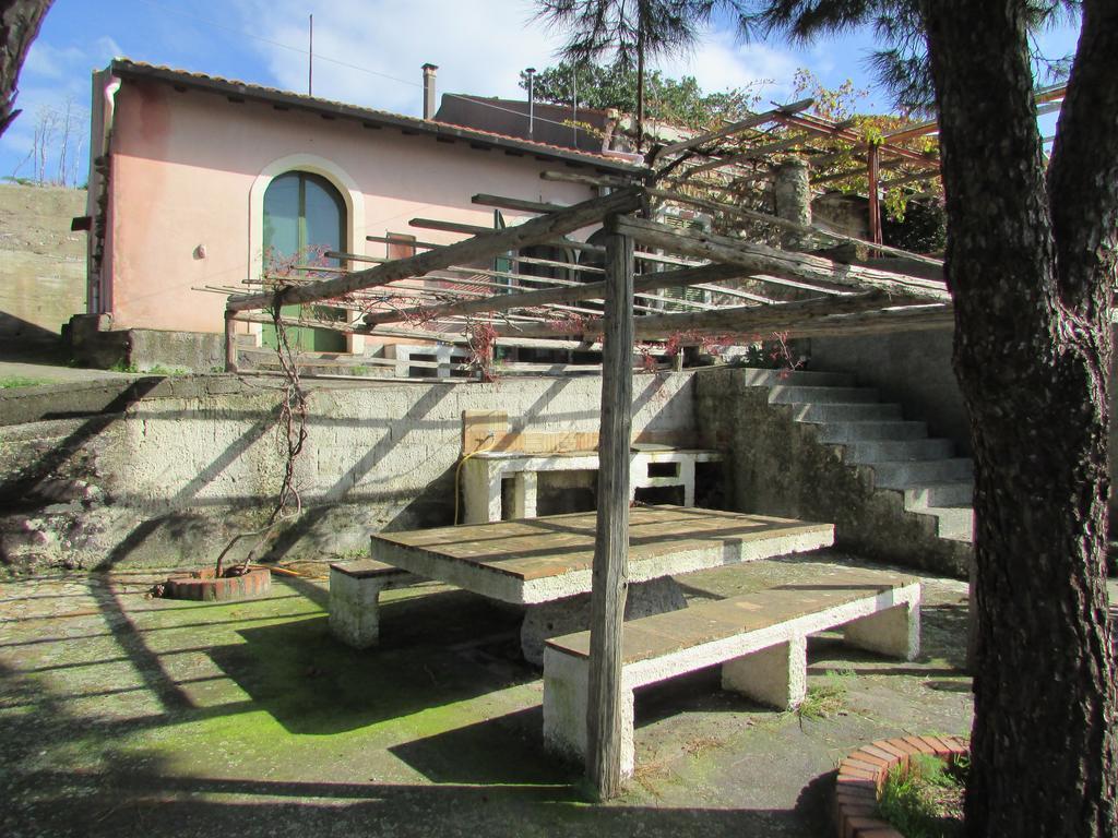 Rifugio Dei Tre Pini ξενώνας Castelmola Εξωτερικό φωτογραφία
